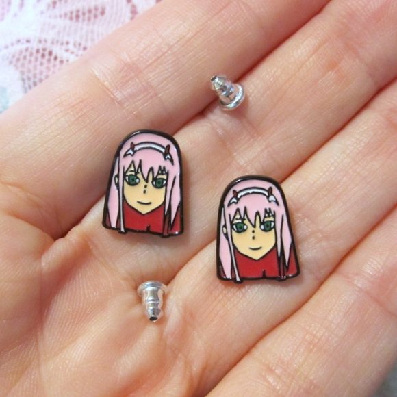 Darling Earrings~Hypoallergenic - Picture 3 of 4